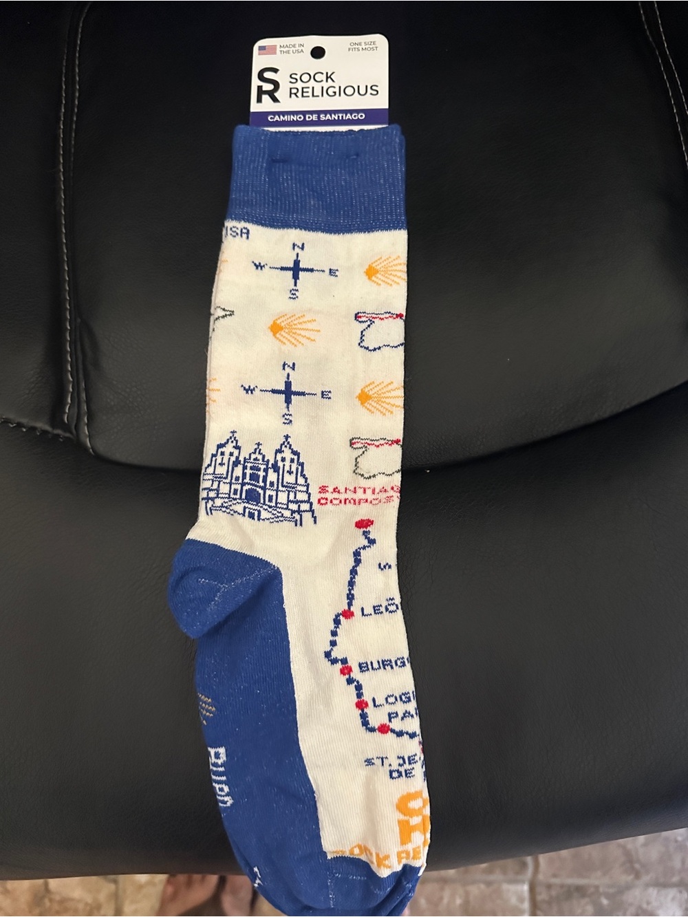 Camino de Santiago Crew Socks - Blue & White
